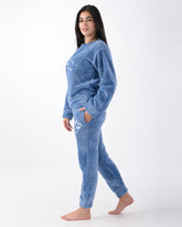 Petroleum-Treated Fur Pajama with White Heart Embroidery