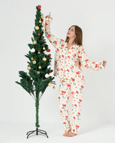 بيجامة شتوي حريمي قطيفة كريمي مطبوعة بأزرار من Pyjamoda – Velvet Winter Pajama Set