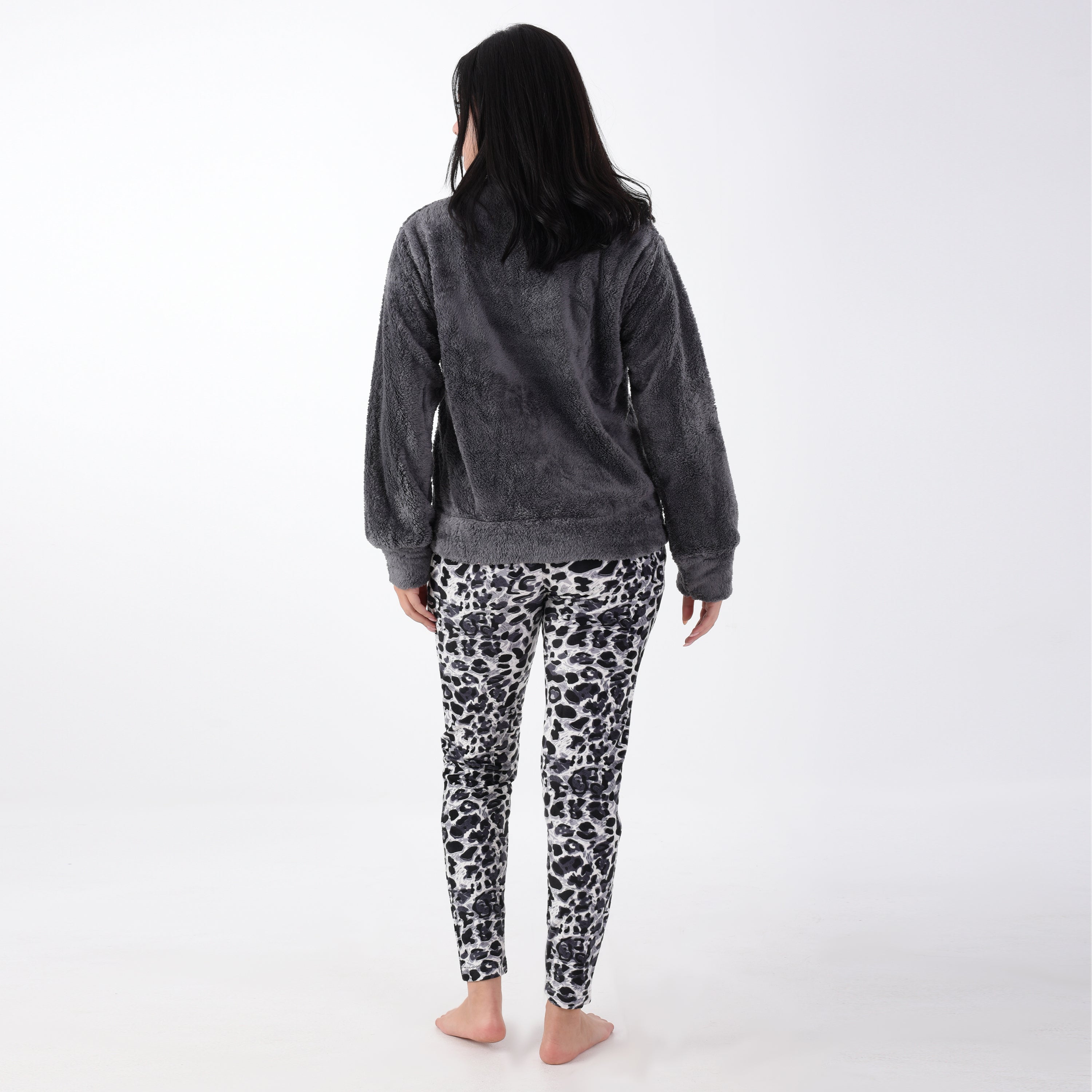 Tiger Gray Heart fur pajama with velour pants