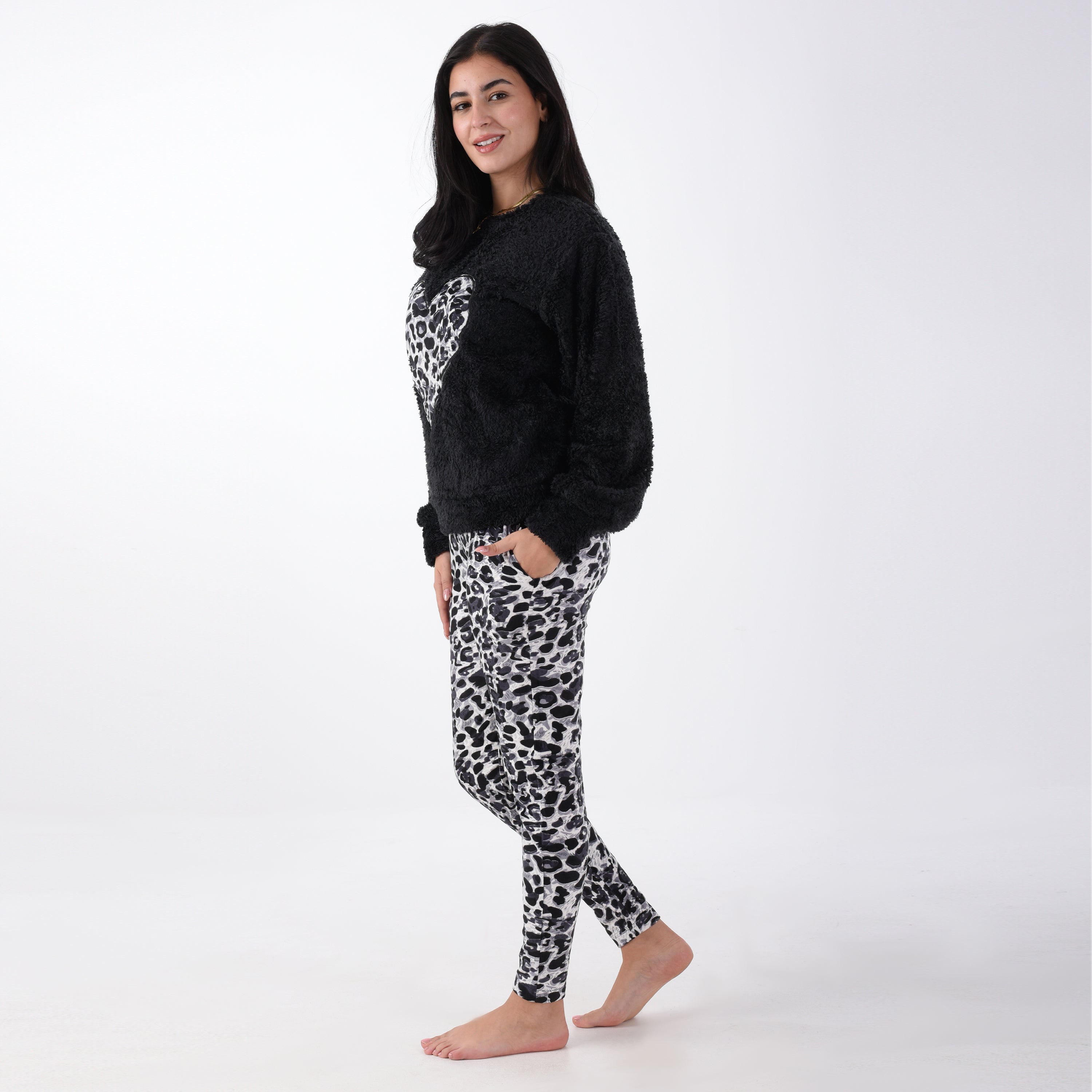 Tiger Black Heart fur pajama with velour pants