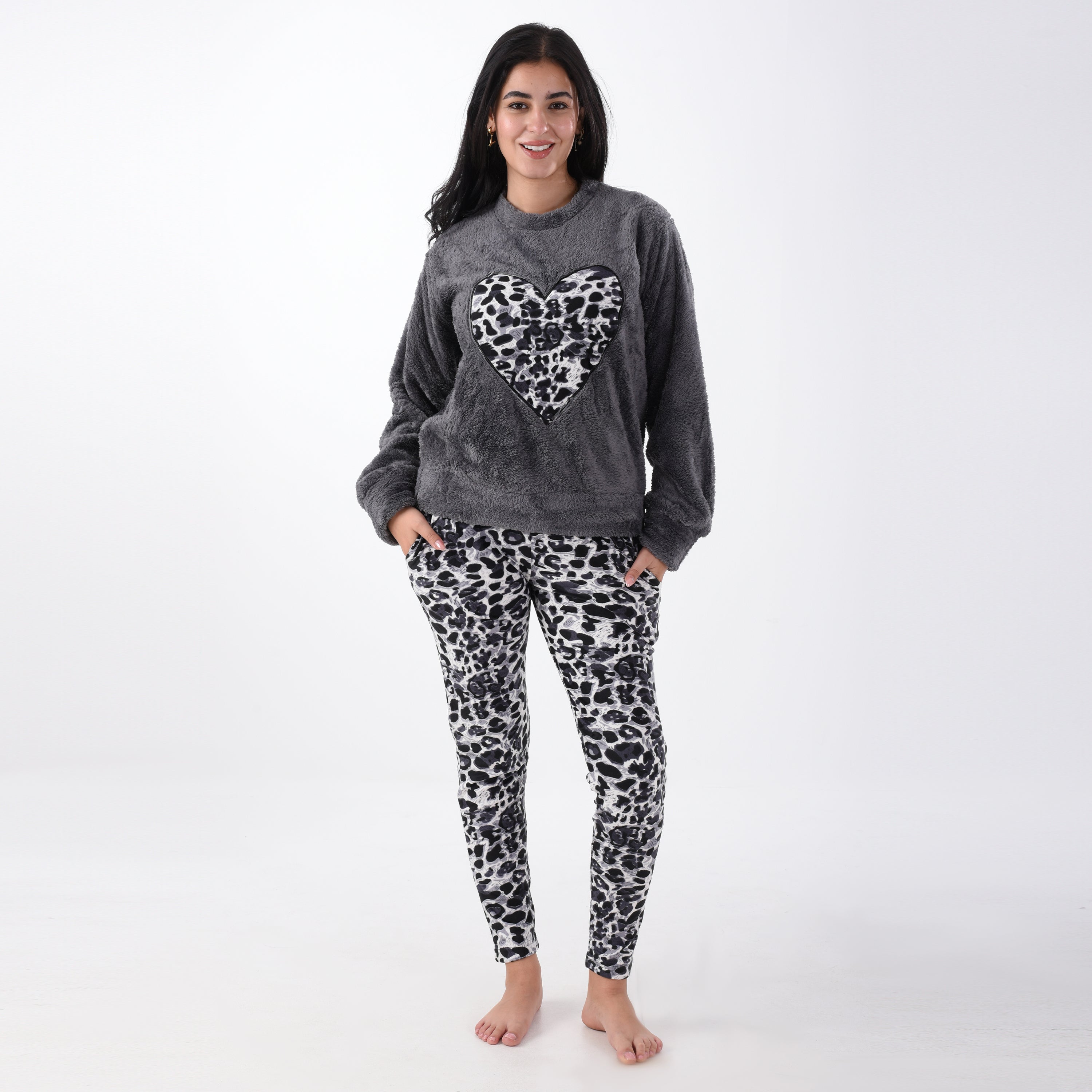 Tiger Gray Heart fur pajama with velour pants