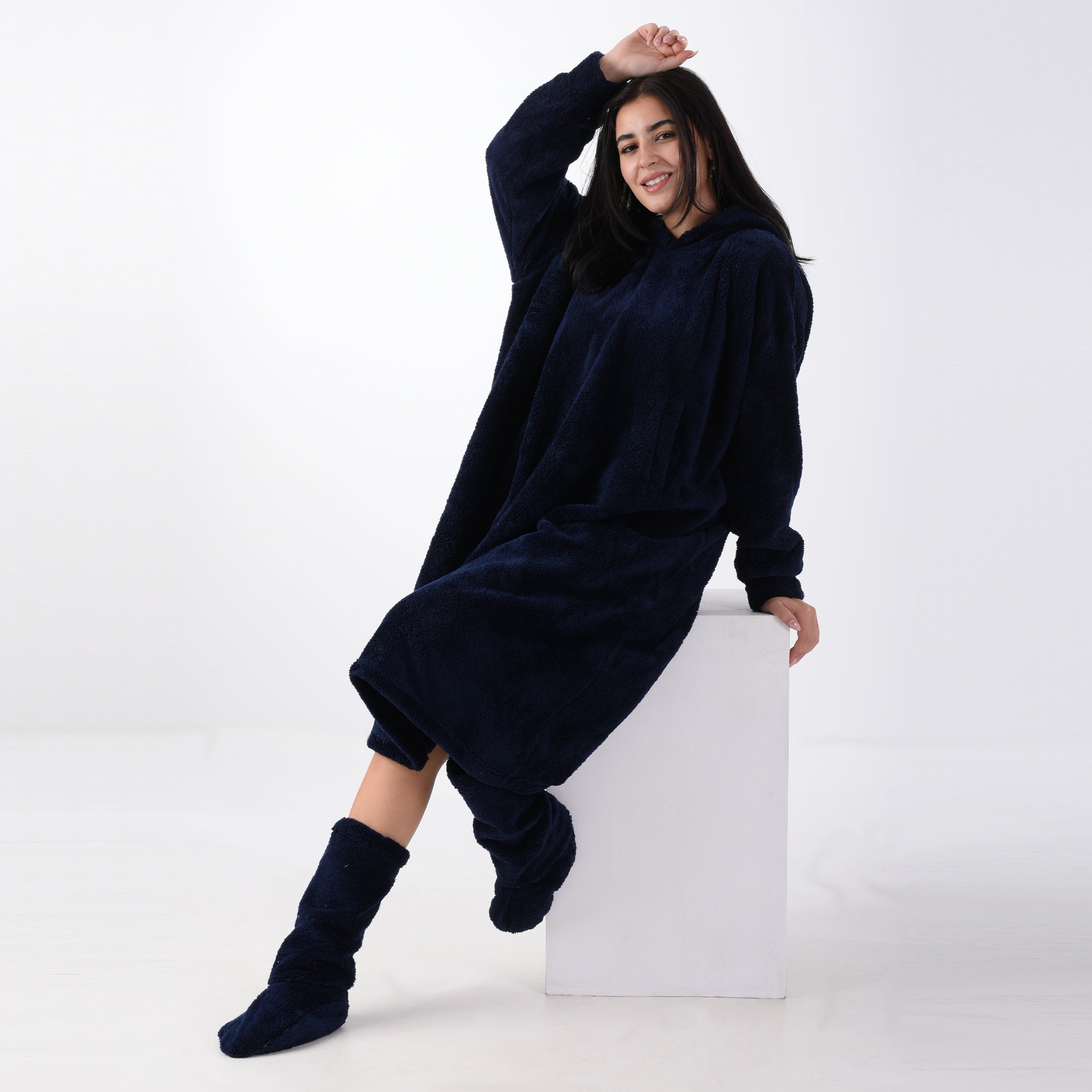 Oversize Navy Fur Nightshirt with Fur Laklok