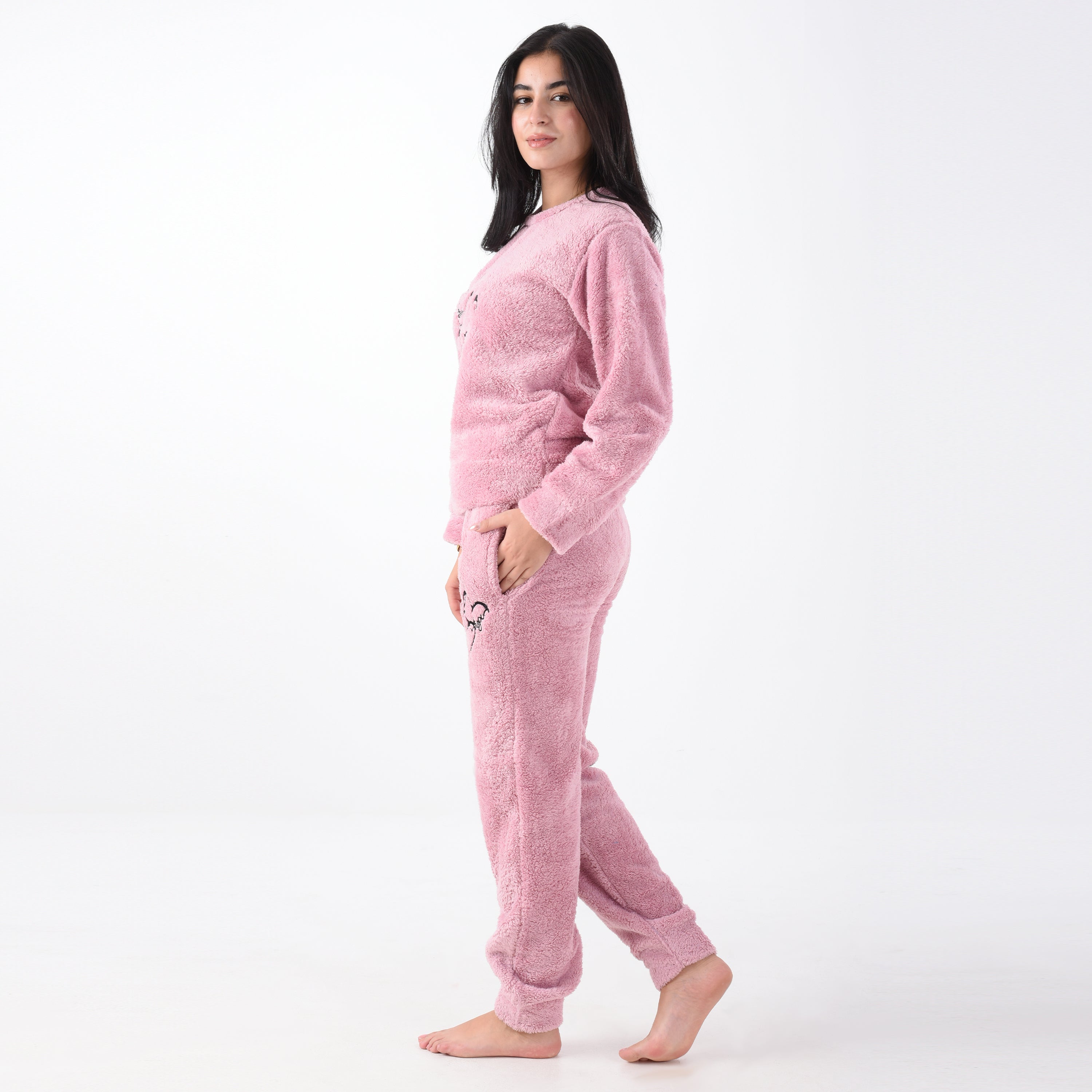 Kashmir-Treated Fur Pajama with White Heart Embroidery