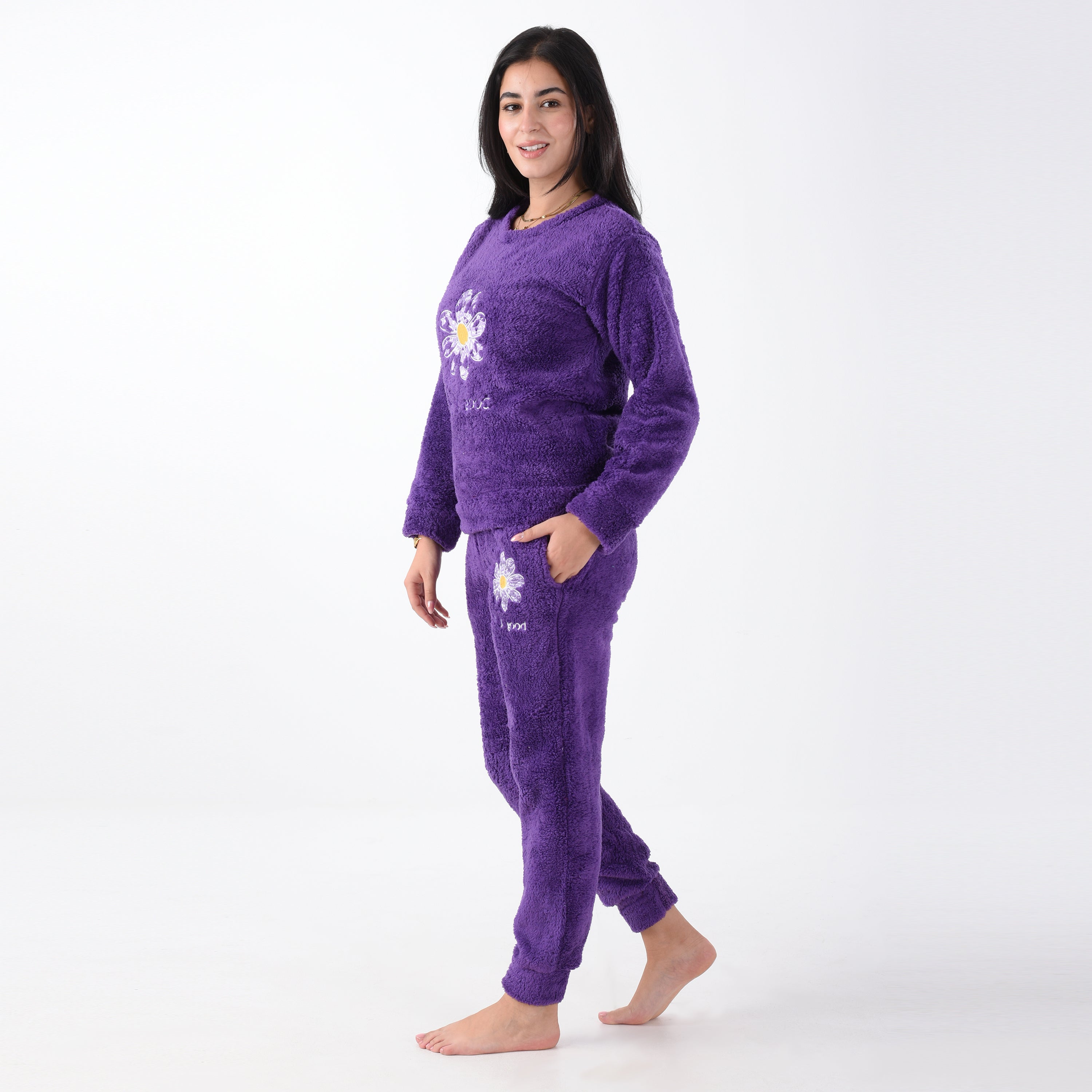 Two-Pieces Purple Fur Pajama with Rose Embroidery