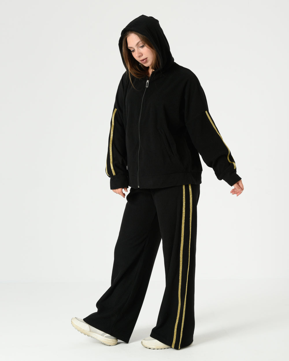women winter velvet tracksuit black pyjamoda
