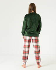 Women Winter Velvet Pajama Set – Snoopy Embroidery & Checkered Pants