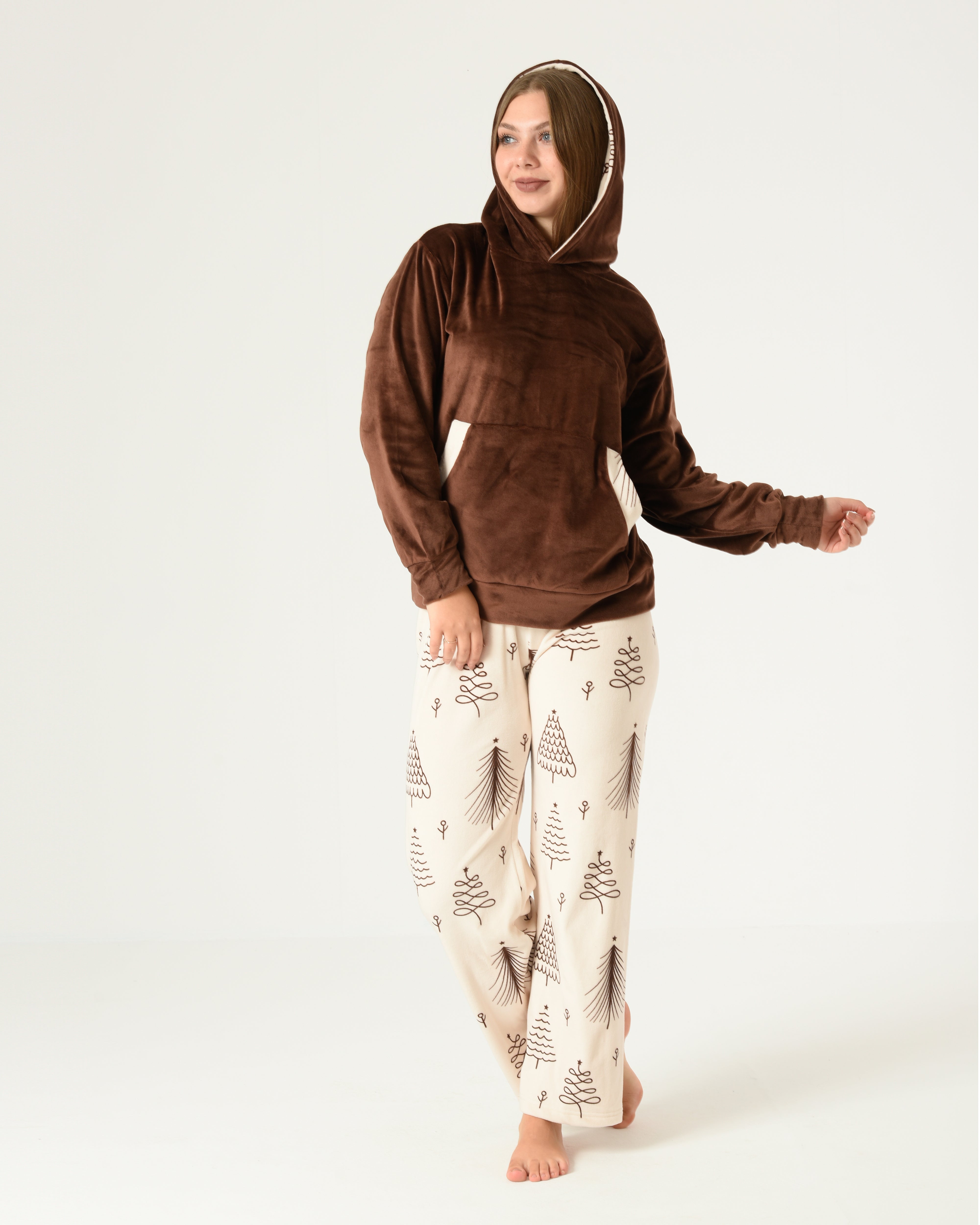 Women Winter Velvet Hoodie Pajama Set – Brown Soft Fabric & Printed Pants | Pyjamoda Cozy Homewear