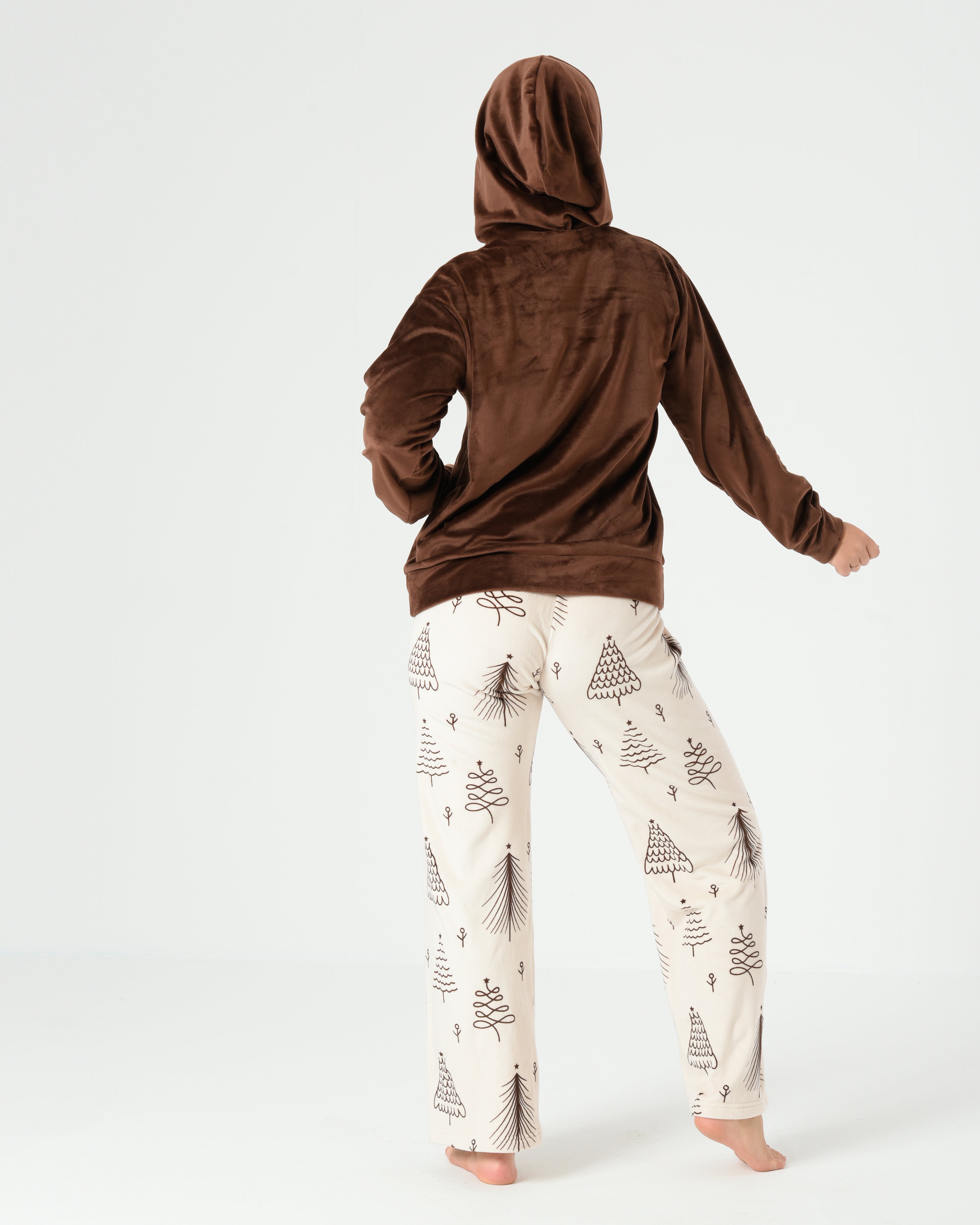 Women Winter Velvet Hoodie Pajama Set – Brown Soft Fabric & Printed Pants | Pyjamoda Cozy Homewear