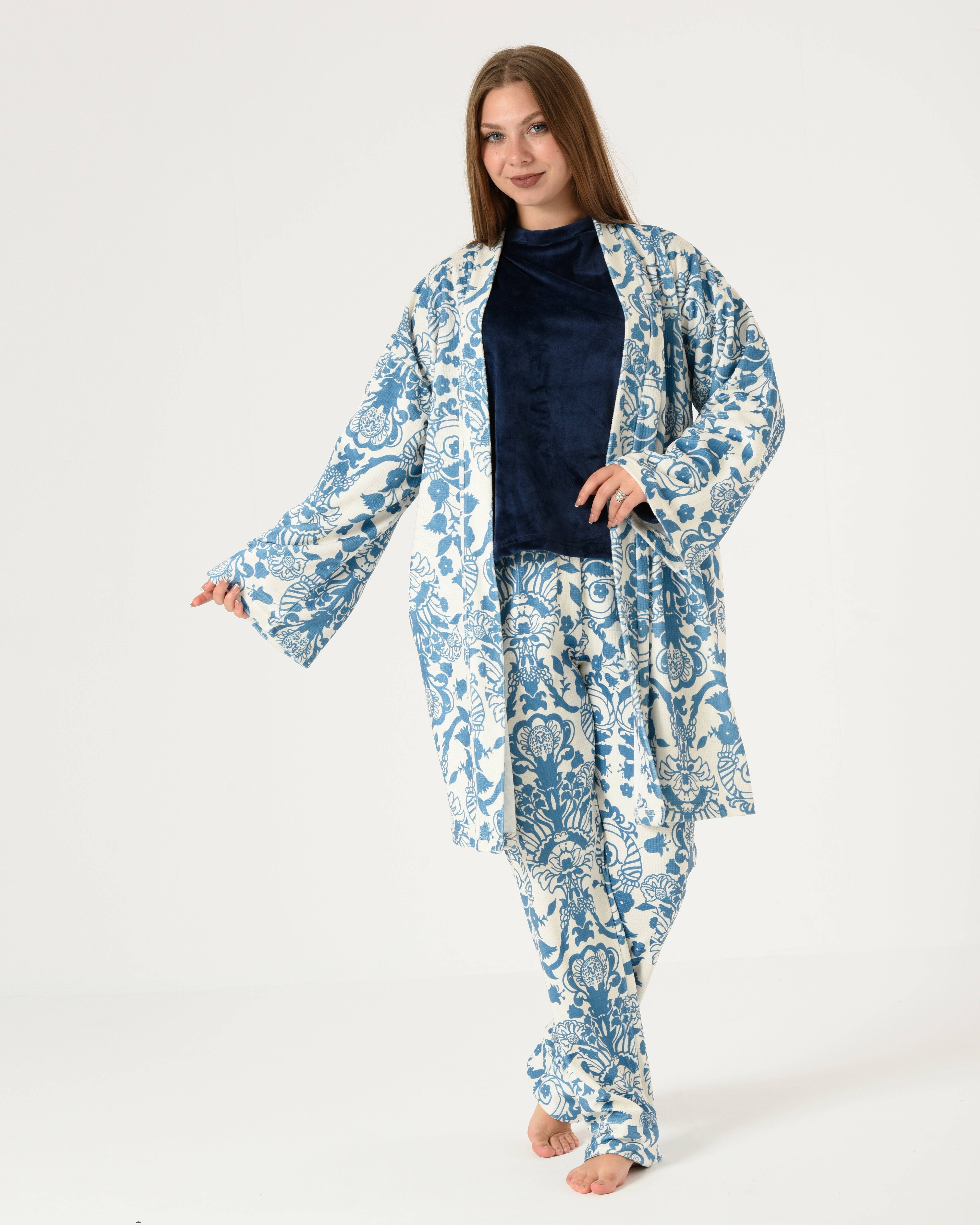 3 Piece's Biscotti Fabric Pajama Set with Velvet Lined Top