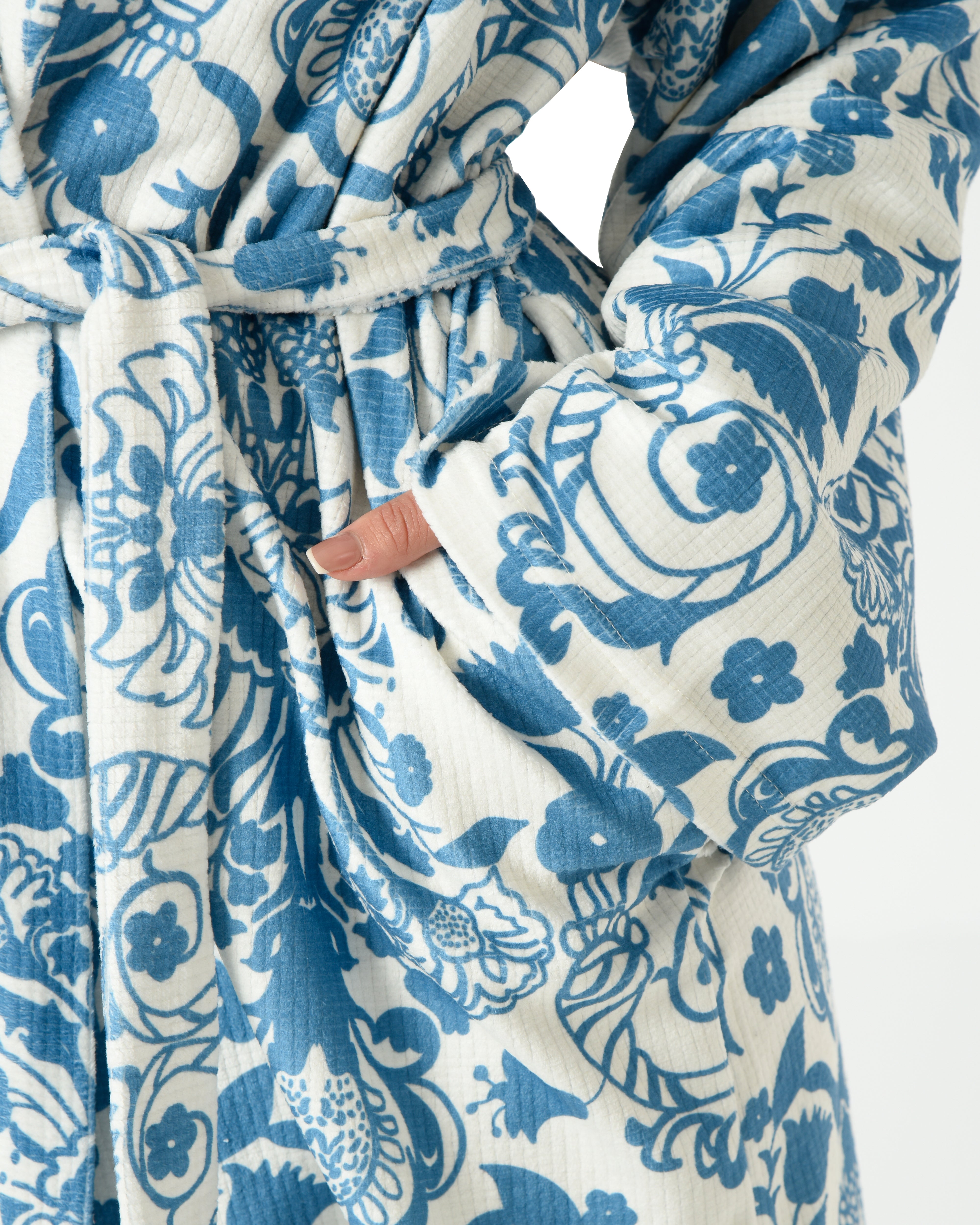 3 Piece's Biscotti Fabric Pajama Set with Velvet Lined Top