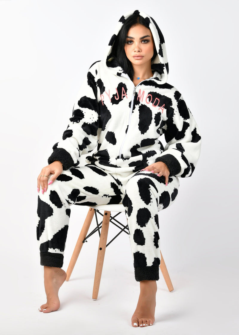 PYJAMODA COW JUMPSUIT - PYJAMODA