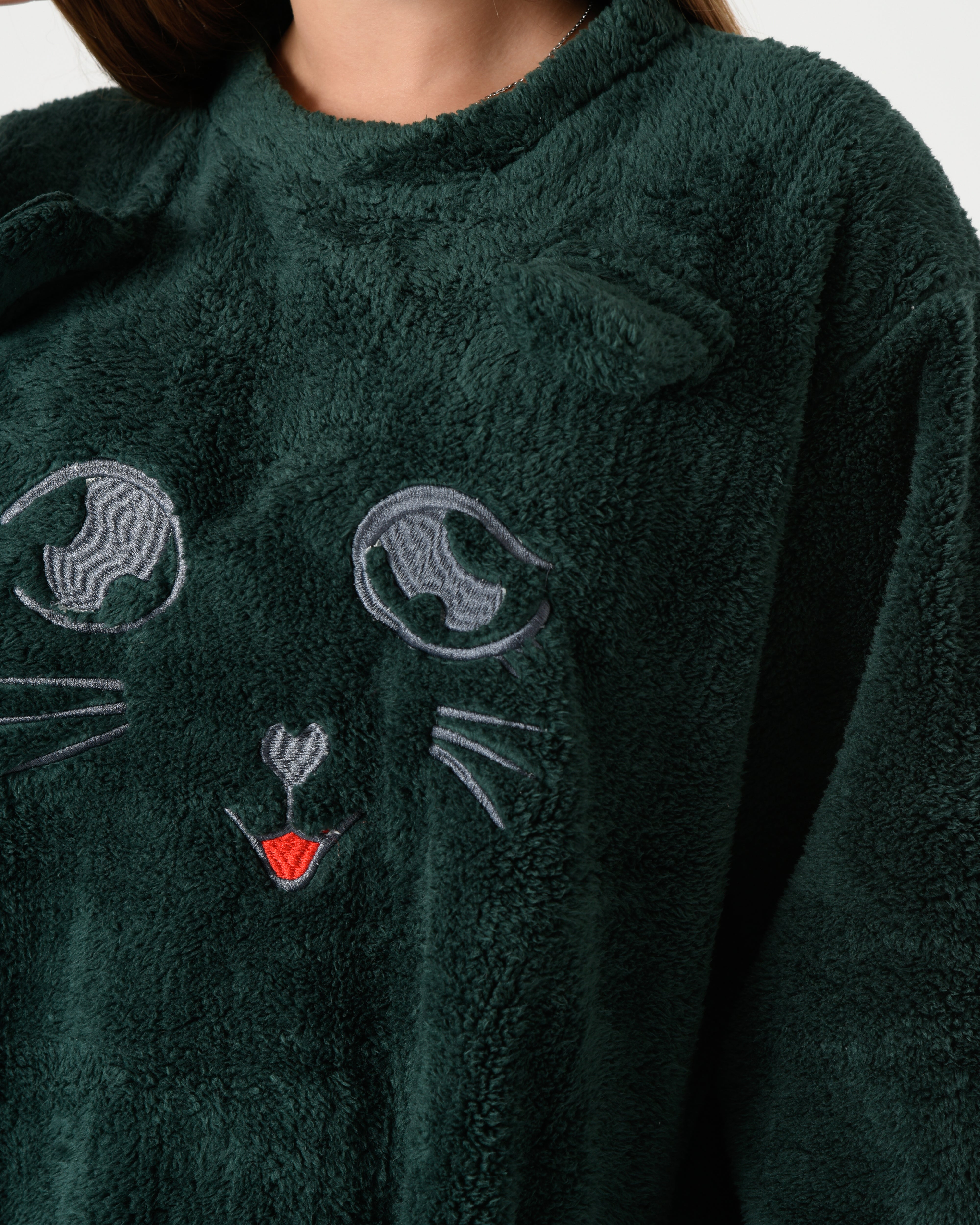 Women's Long Winter Fur Night-Shirt with Socks – Emerald green Cozy Homewear
