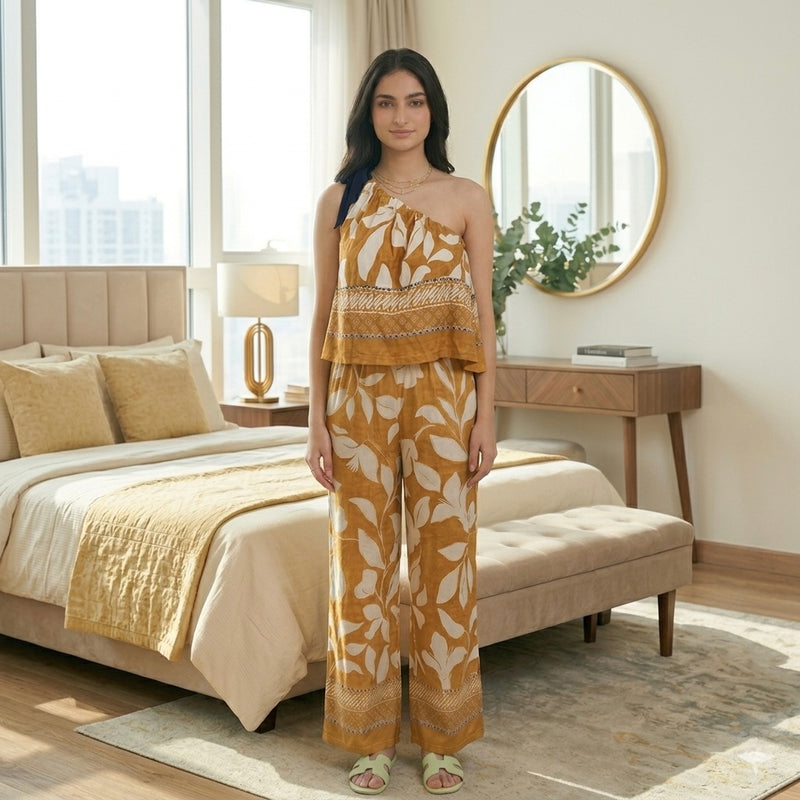 Women's printed viscose 2-piece pajama set full body front view