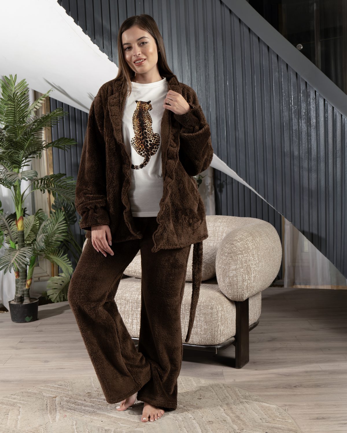 طقم شتوي بني شوكولاتة بتصميم متعدد الطبقات | PYJAMODA — صورة أصلية رقم 95 من فولدر التصوير